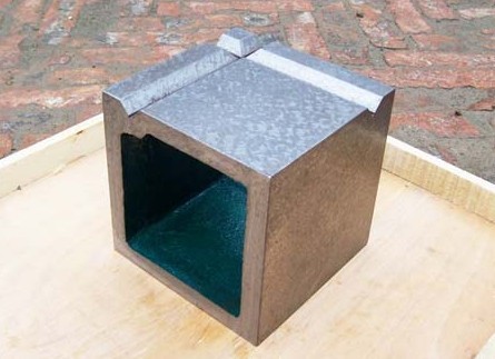 <strong>方箱工作台</strong>